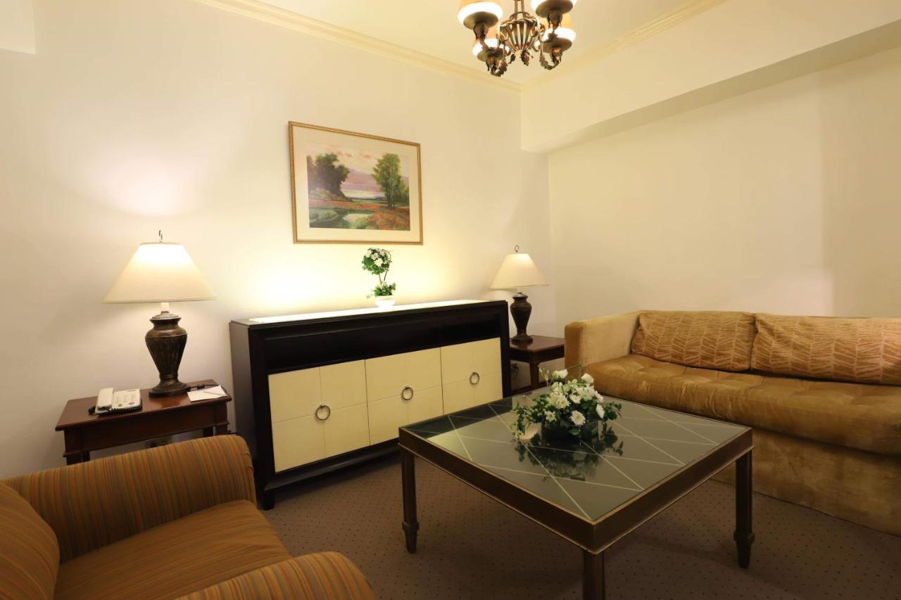 Tiara Oriental Hotel Makati City Bagian luar foto