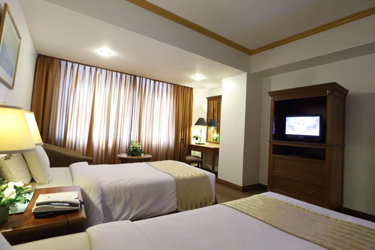 Tiara Oriental Hotel Makati City Bagian luar foto
